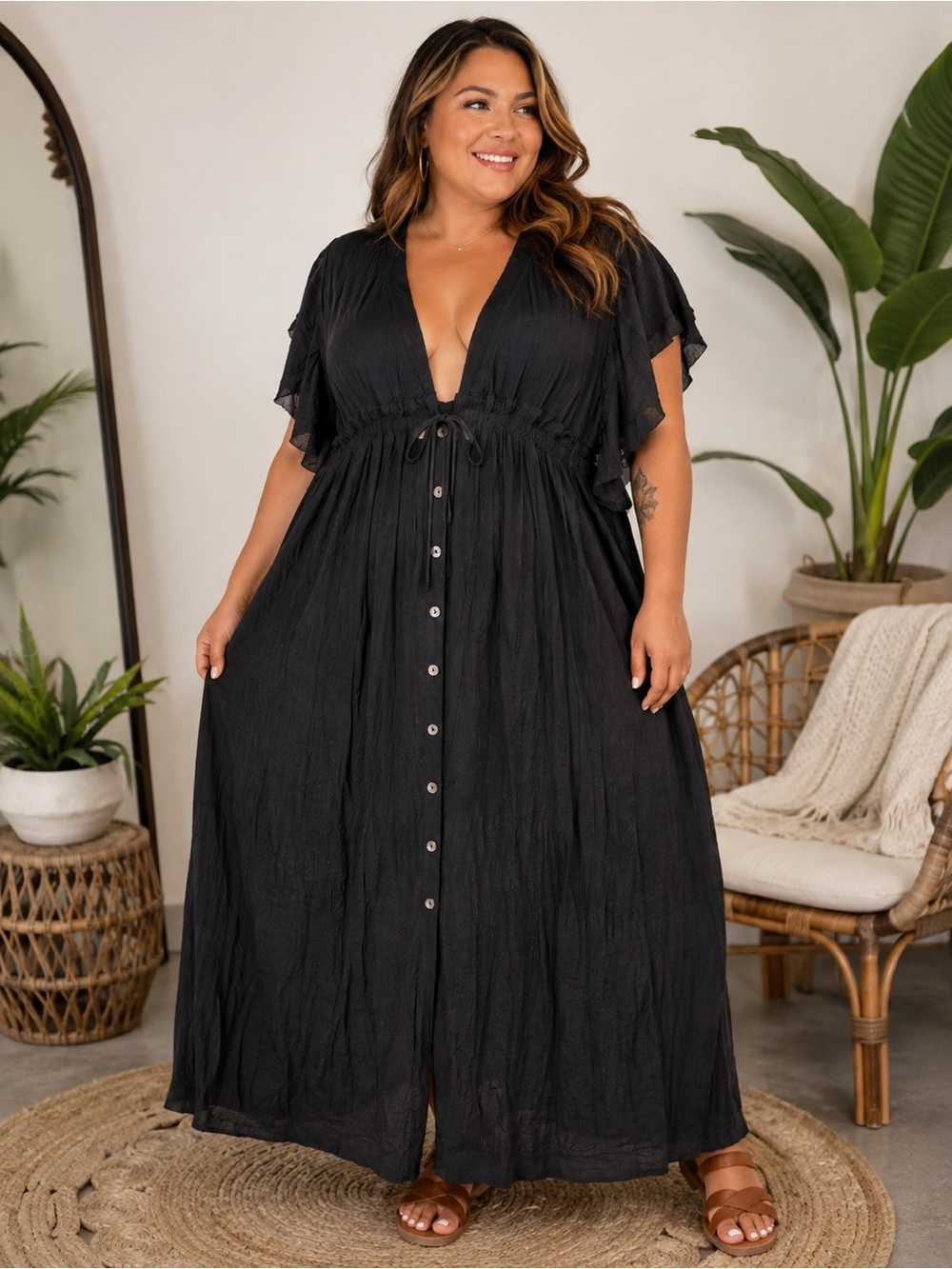 Plus Size Black Button-Front Maxi Dress with V-Neck - 839